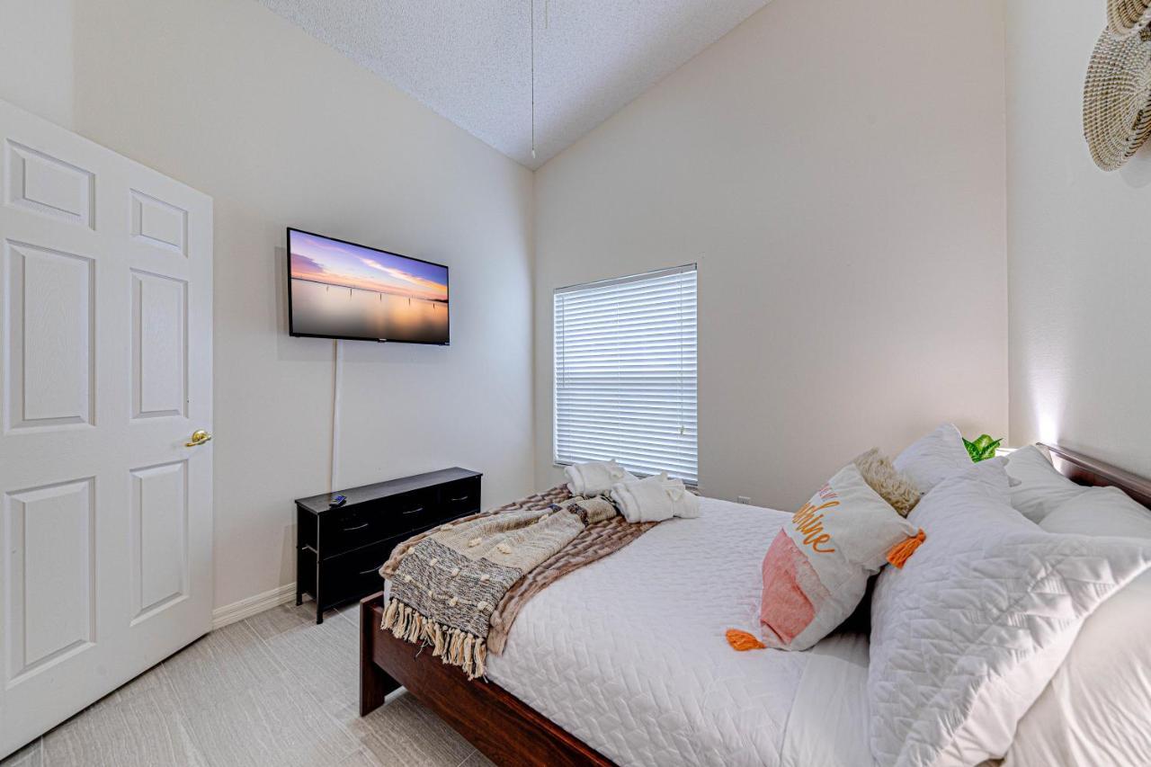 Holiday home Cozy Autumn Creek Retreat